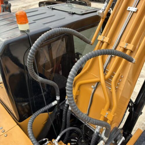 Original Used SANY SY215C Hydraulic Digger for Site Preparation and Foundation...