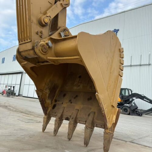 Original Used Caterpillar 374 Large Mining Excavator for Heavy Duty Earthmoving - Excavator - yixinexcavator.com