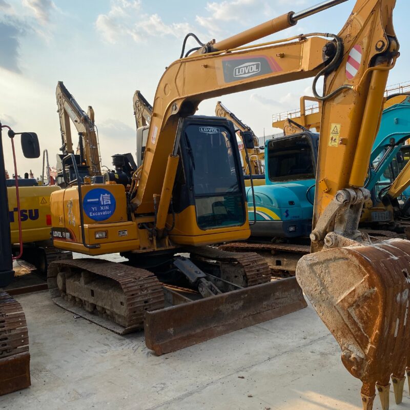 Original Used Volvo EC80H Compact Excavator for Trenching and Utility Projects - Excavator - yixinexcavator.com