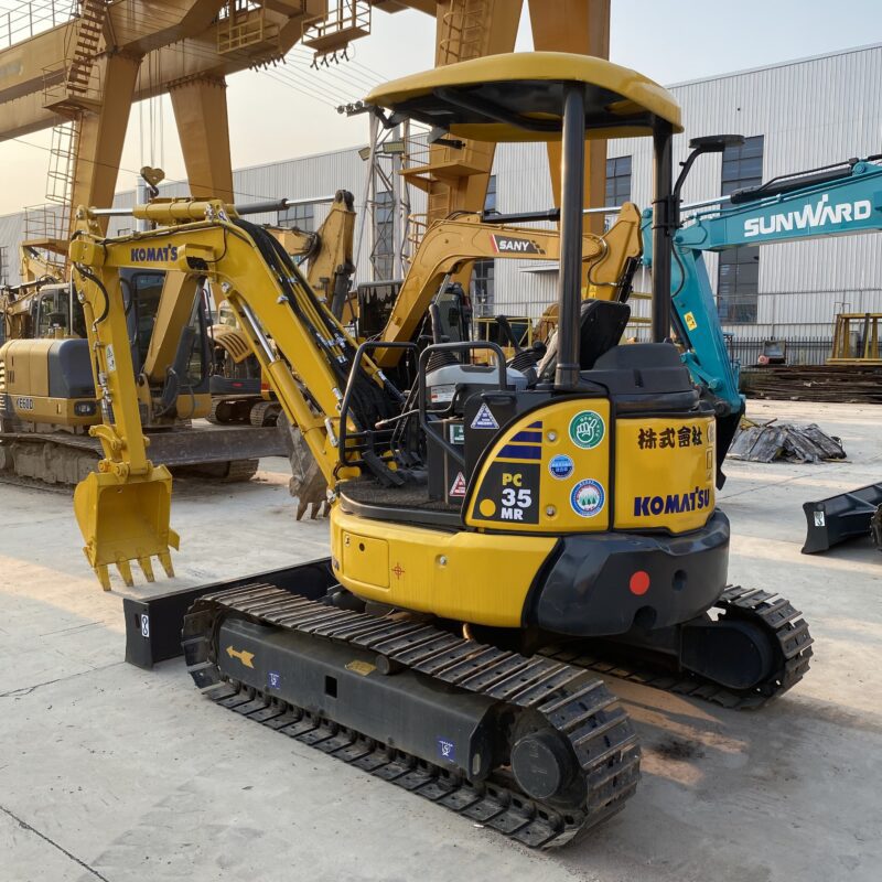 Original Used Komatsu PC35MR Compact Digger for Utility Installation and Groun...