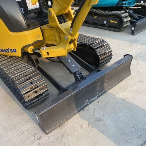Original Used Komatsu PC30MR Mini Excavator for Landscaping and Confined Sites...