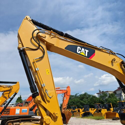 Original Used Caterpillar 320D2L Hydraulic Digger for Earthworks and Civil Pro...