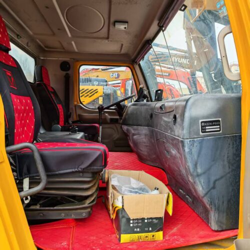 Original Used XCMG 25 Ton Truck Crane for Heavy Lifting Operations - Crane - yixinexcavator.com