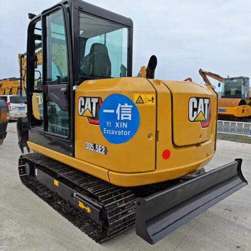 Original Used Caterpillar 305 Compact Excavator for Landscaping and Trench Dig...