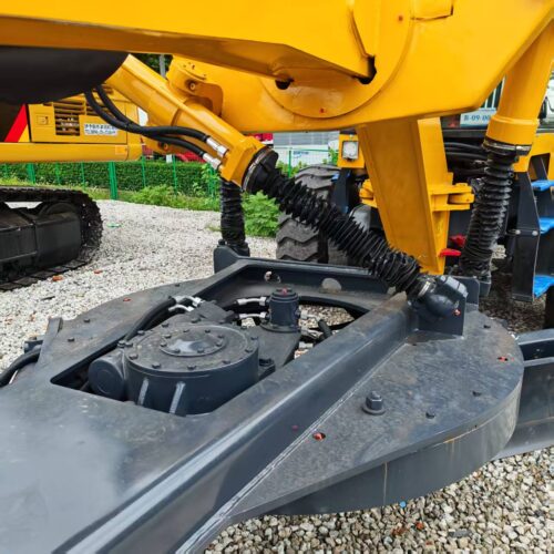 Original Used XCMG GR2153 Road Grader for Road Leveling and Ground Preparation...