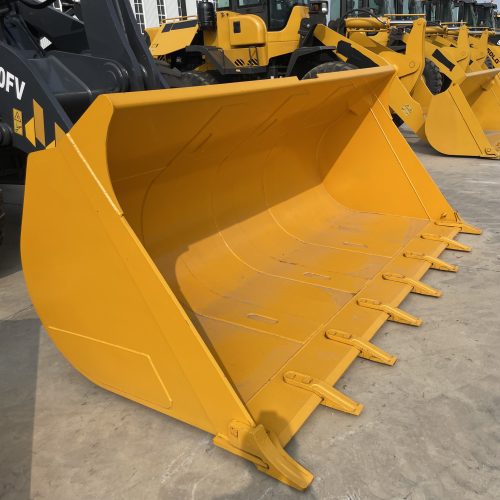 Original Used XCMG LW600FV 6 Ton Wheel Loader for Heavy-Duty Material Handling...